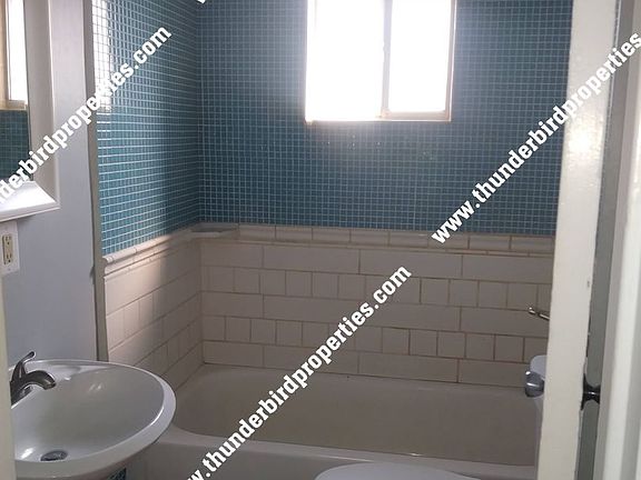 2nd image of 2111 Coal Ave SE