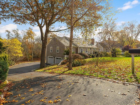 4th image of 15 Knollwood Drive