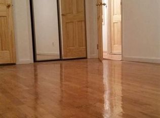 61-27 Tonsor St, Flushing, NY 11385