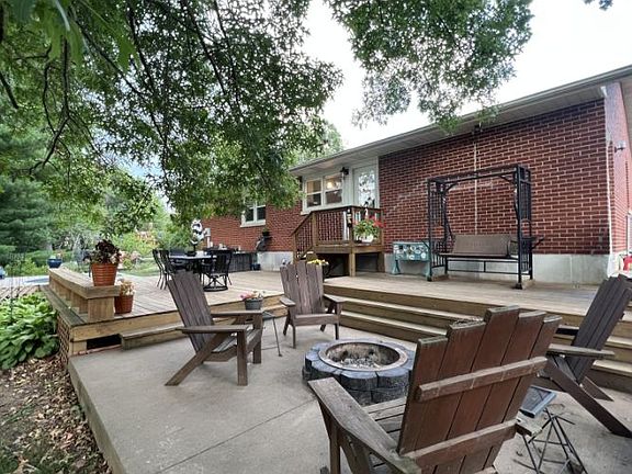 2nd image of 505 Kleewood Dr
