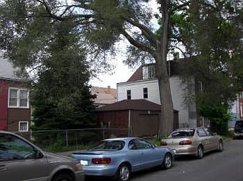 3rd image of 2659 S Christiana Ave