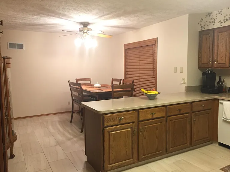 6520 Campbell Dr — Photo 6