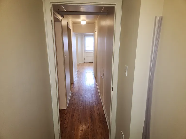 614 Main St #B1 — Photo 12