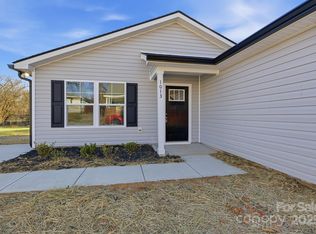 1013 Locke St, Salisbury, NC 28144