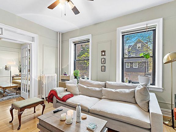 4th image of 115 Highland Ave APT 5