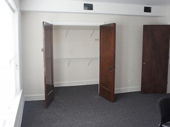 3rd image of 214 E 71st St APT 1