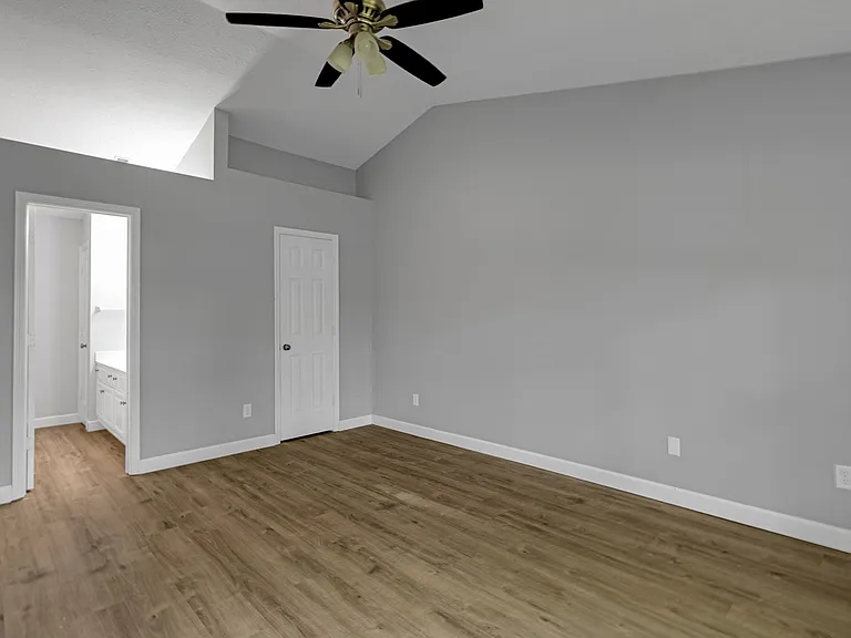 5709 Eden Village Dr — Photo 15