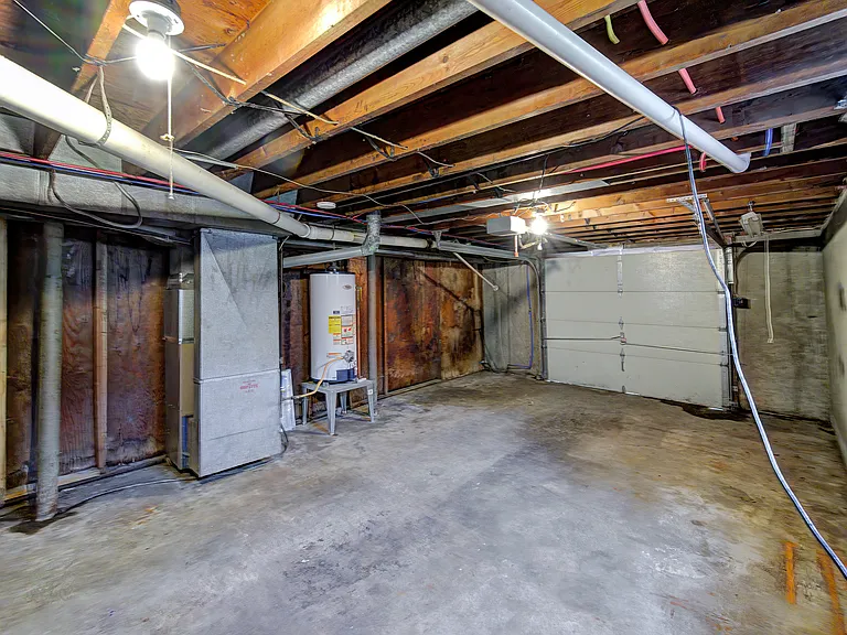 9000 Bayless Rd — Photo 10