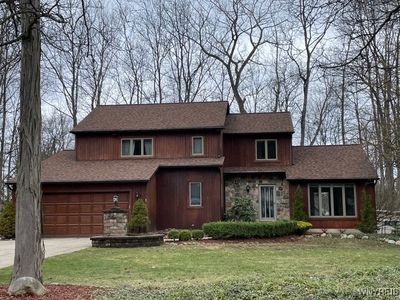 25 Springcreek Dr, Orchard Park, NY, 14127