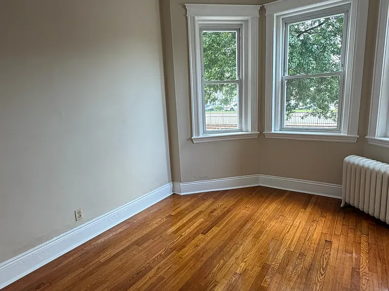 1197 Commonwealth Ave #1 — Photo 3