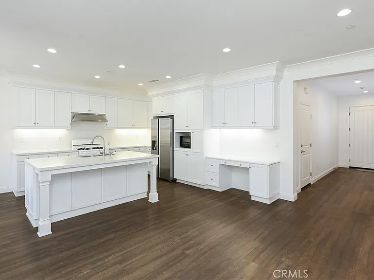 37 Larkfield — Photo 11