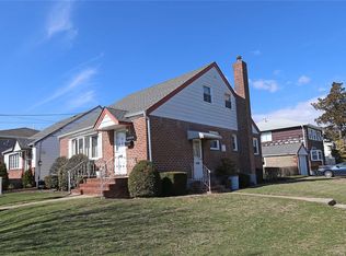 25755 148th Rd, Rosedale, NY 11422