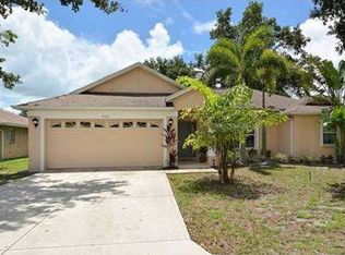 4137 Malden Dr, Sarasota, FL 34241