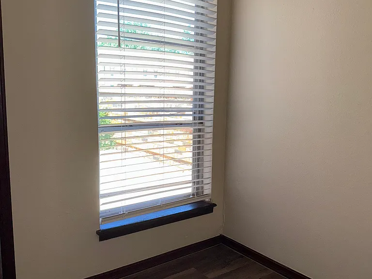 1002 Jefferson St #1002 — Photo 5