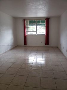 606 W 81st St APT 131, Hialeah, FL, 33014