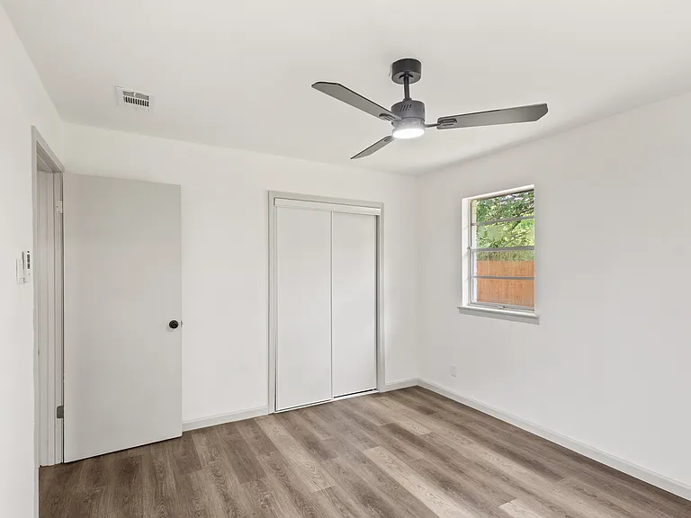 3812 David Ln — Photo 21