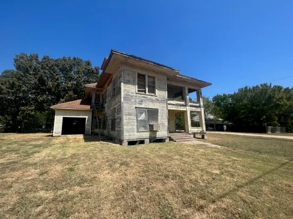 151 E Cooper Ave, Cooper, TX 75432