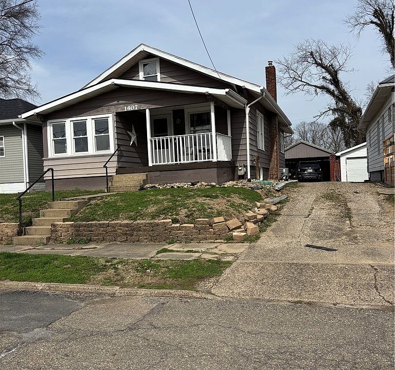 1st image of 1407 Elm St