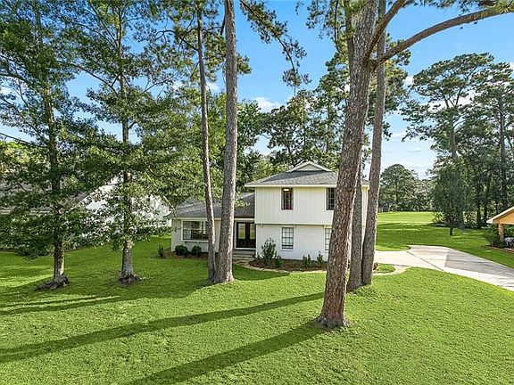 2nd image of 759 Beau Chene DR