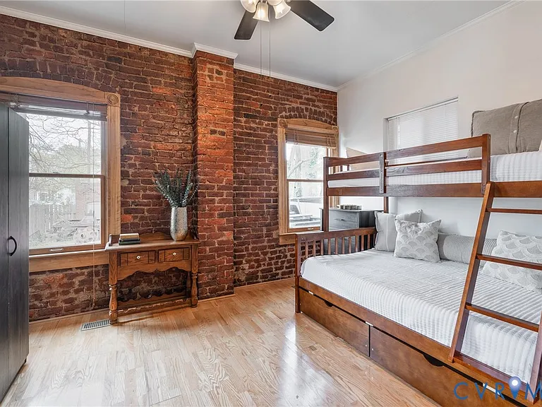 1622 Grove Ave #1B — Photo 10