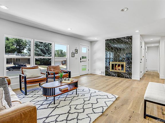 4th image of 5576 E Lehigh Avenue