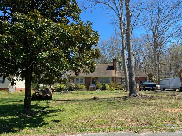 655 Naomi Ave, Kernersville, NC 27284