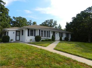 27500 S Rail Rd, Freeman, MO 64746