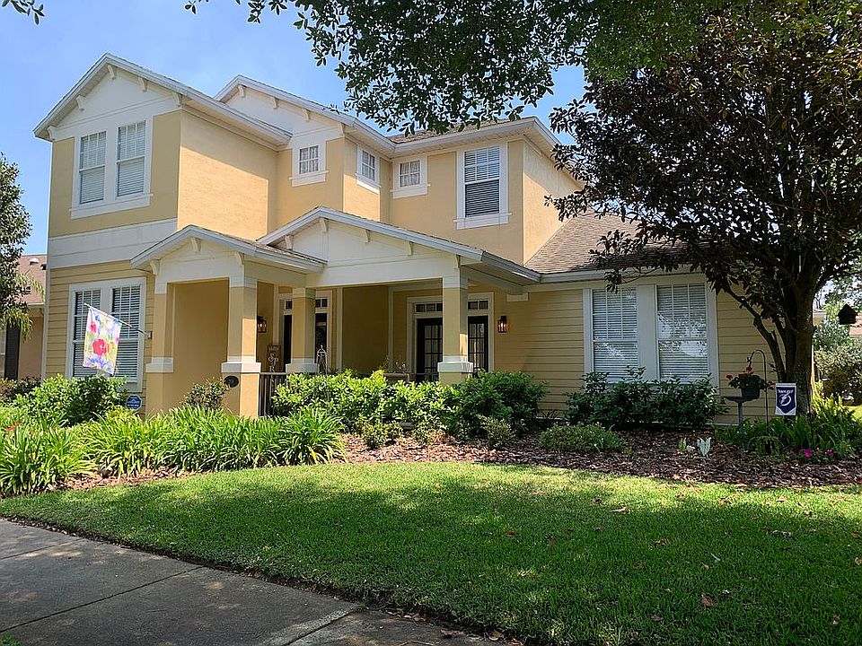 2nd image of 208 E Lake Victoria Cir