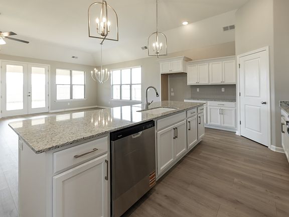 Kitchen 1