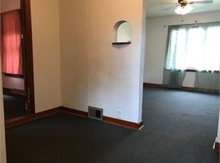 879 Davis Ave, Clairton, PA 15025