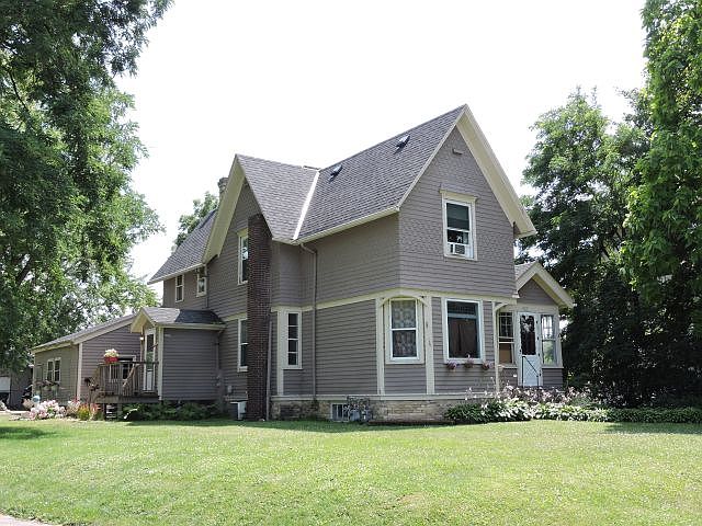 1st image of 313 Oakwood Ave