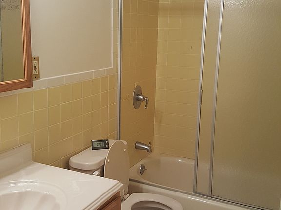 Full Bath