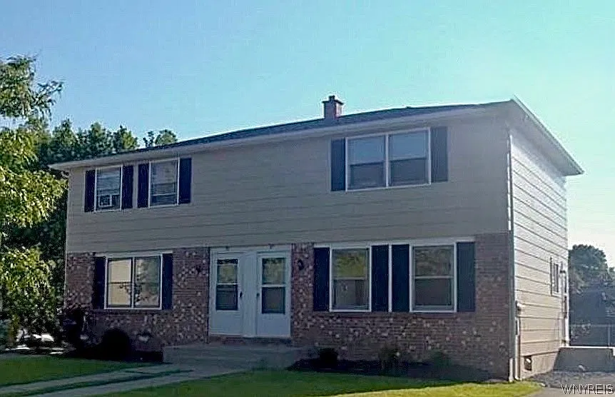 39 Broezel Ave