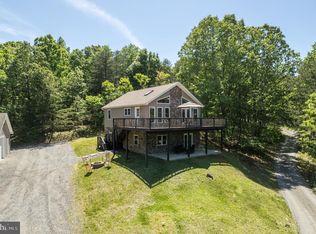 400 Locust Ridge Rd, Moorefield, WV 26836