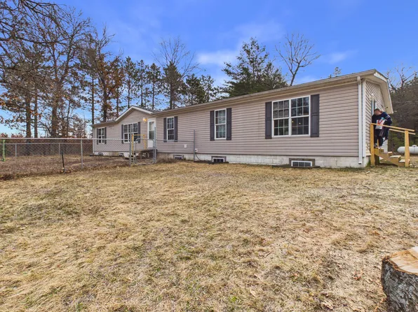 8541 S Grayling Rd, Grayling, MI 49738