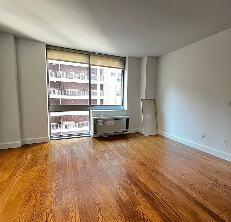1st image of 225 Schermerhorn St #7EE