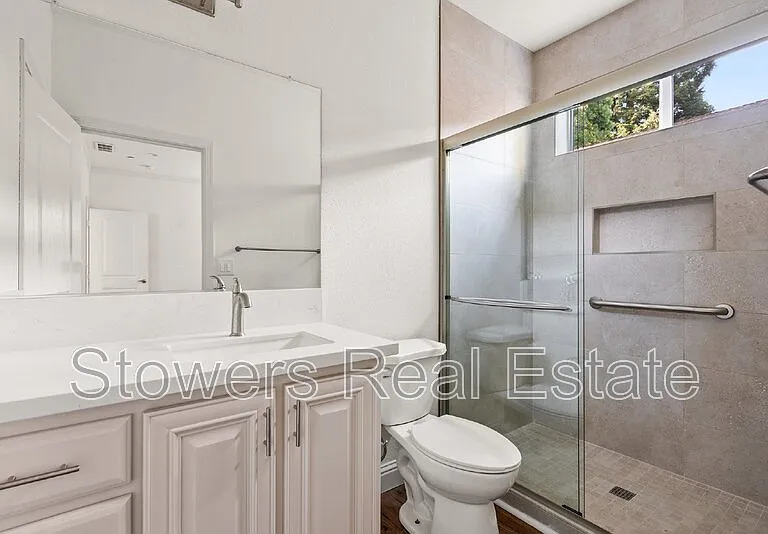 144 Larkwood Cir — Photo 18