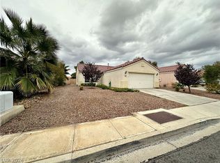 725 Hitchen Post Dr, Henderson, NV 89011