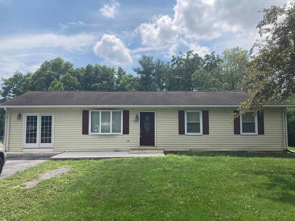 1st image of 13910 Countryside Dr