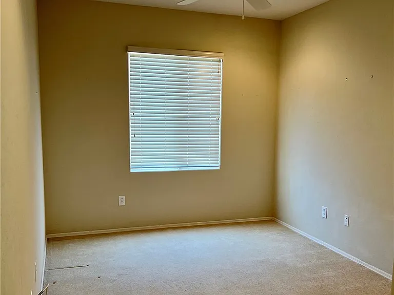 2381 Ecliptic St #0 — Photo 16