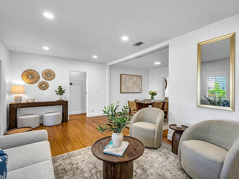 Alamanda Ct — Photo 16