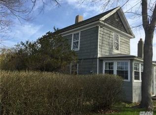 712 Horton Ave, Riverhead, NY 11901