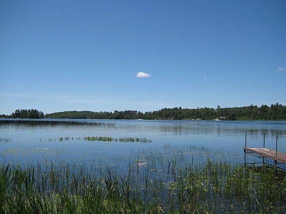 125 Feet of Shoreline