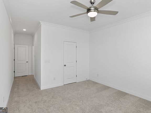 3rd image of 504 Sawnee Village Blvd