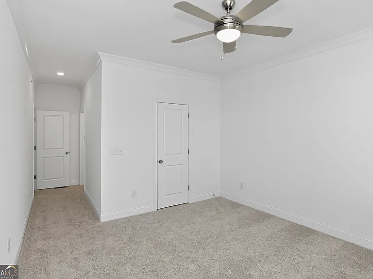 504 Sawnee Village Blvd — Photo 3