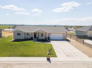 4363 N Tomahawk Dr, Cedar City, UT 84721