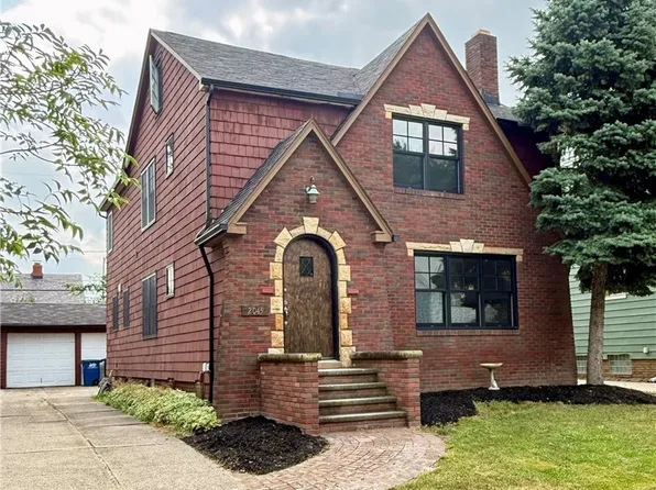 2045 Reveley Ave, Lakewood, OH 44107