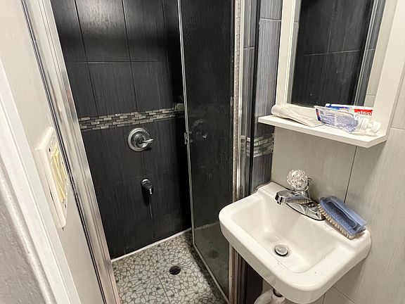 3rd image of 28 Donley Ave #3