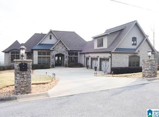 926 Hillyer High Rd, Anniston, AL 36207