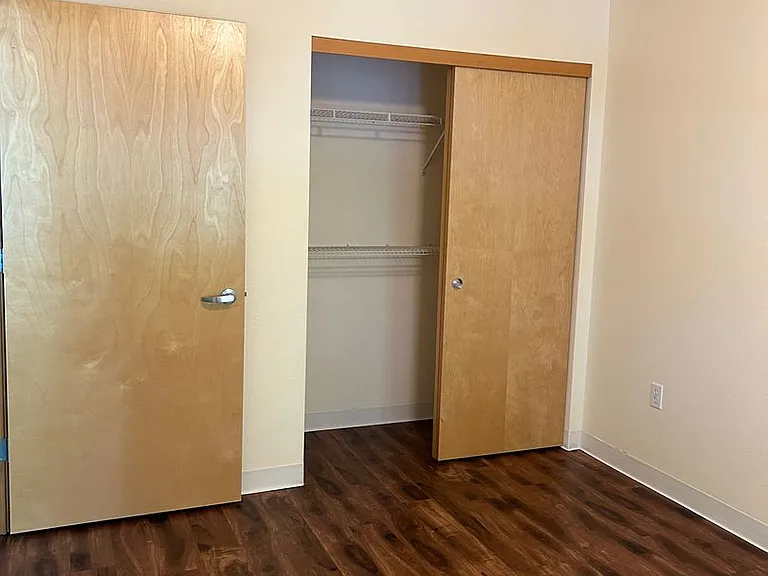 2200 NW Jackson Ave #214 — Photo 16